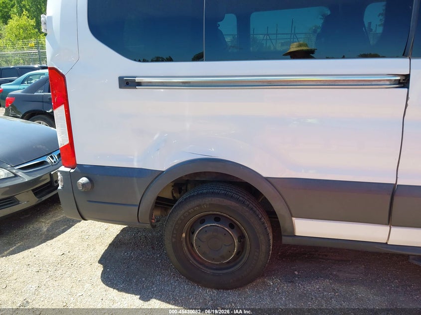 AtlanticExpress - Ford Transit-350