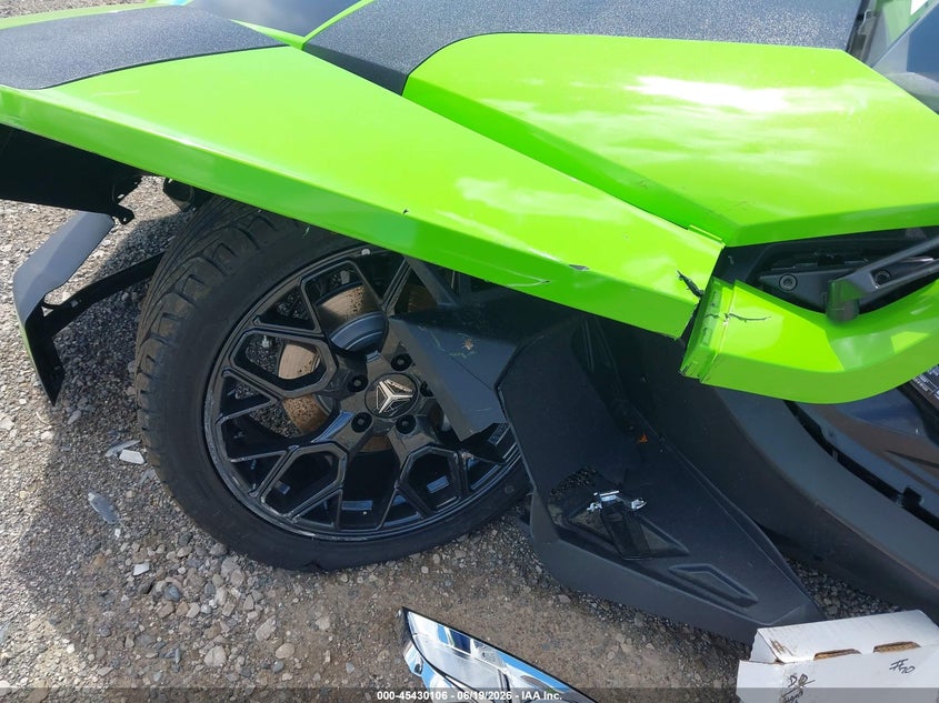 2025 Polaris Slingshot Sl VIN: 57XAAPHD6S8167699 Lot: 45430106