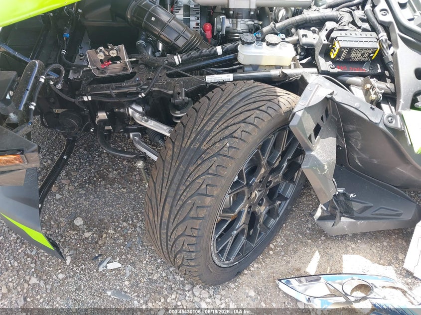 2025 POLARIS SLINGSHOT auction photo 6