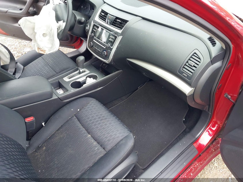 2018 NISSAN ALTIMA auction photo 5