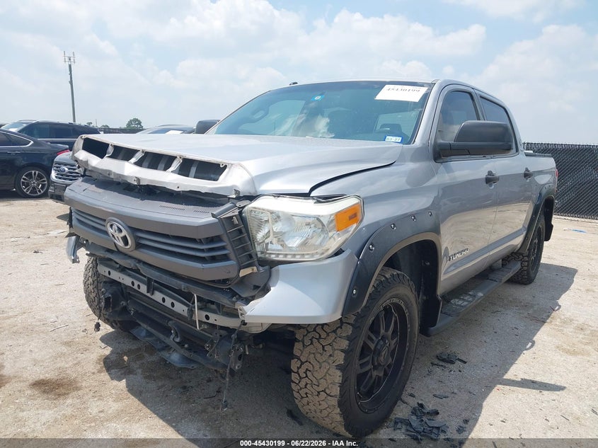 2014 TOYOTA TUNDRA auction photo 2