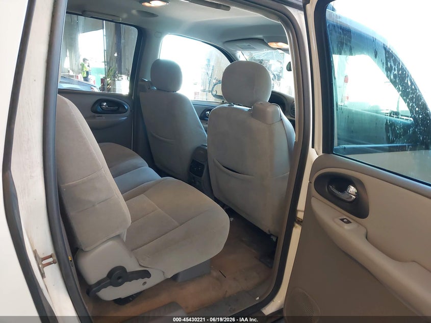 2005 CHEVROLET TRAILBLAZER EXT auction photo 8