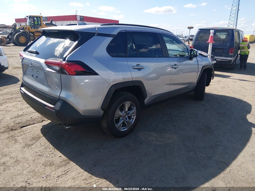 AtlanticExpress - Toyota RAV4