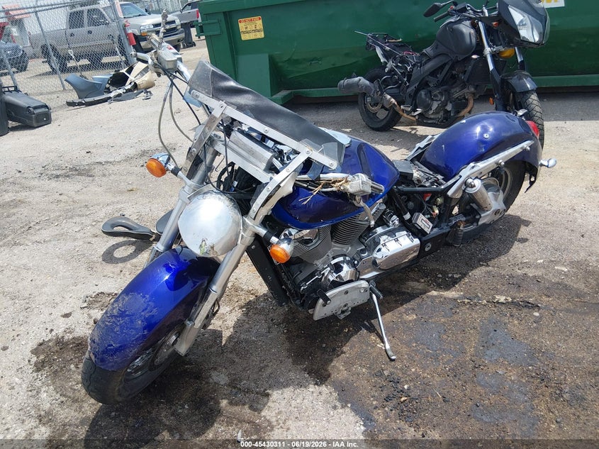 2002 HONDA VTX1800 auction photo 2