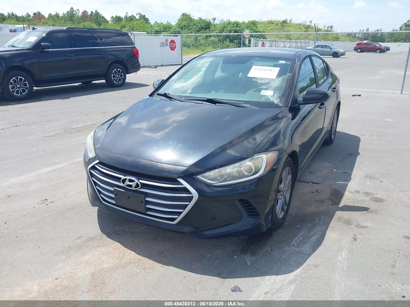 2017 Hyundai Elantra Se KMHD84LF6HU381158 photo 1