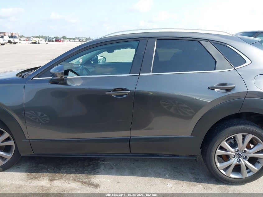 MAZDA CX-30 - zdjęcie 14