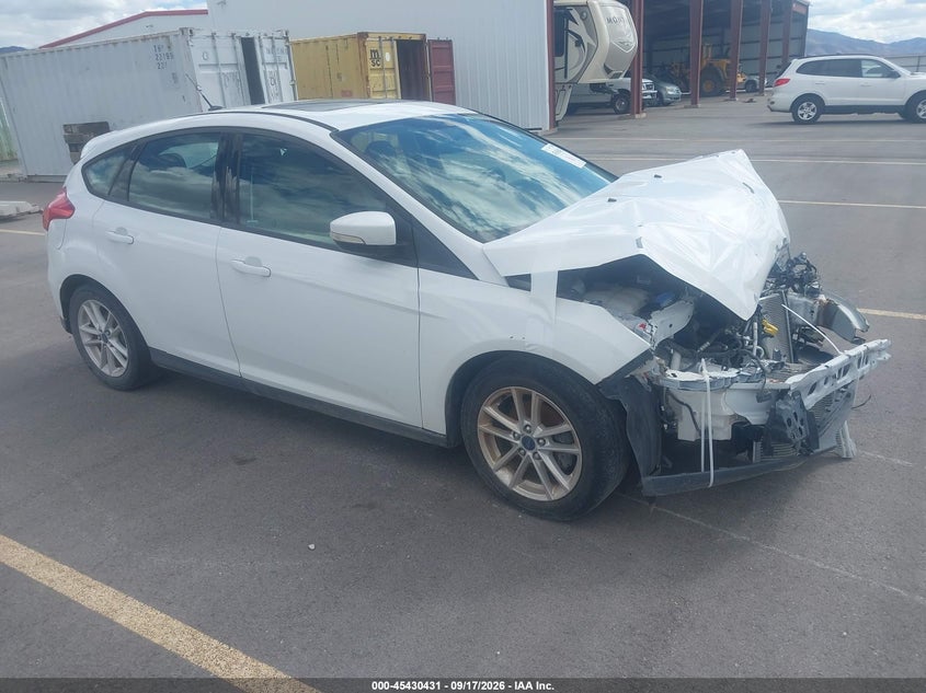 Vin: 1fadp3k26gl263993, lot: 45928532, ford focus se 2016 img_1