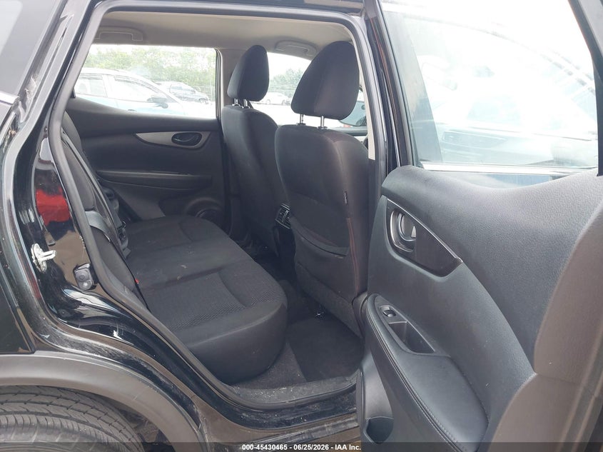 2020 NISSAN ROGUE SPORT auction photo 8