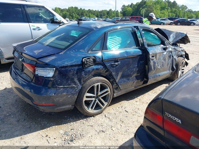 Vin: wauaugff6ka081061, lot: 45928653, audi a3 20194