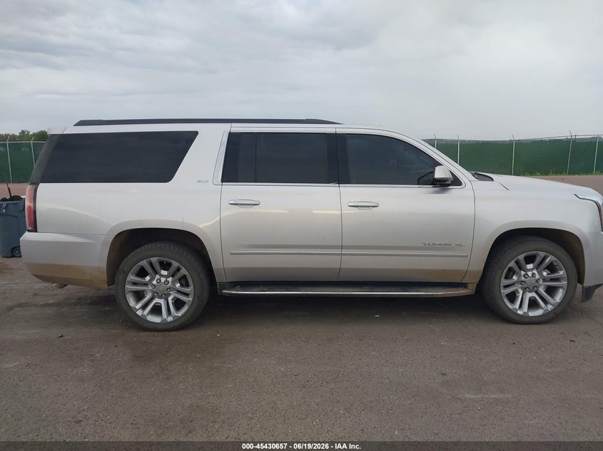 GMC YUKON XL - zdjęcie 13
