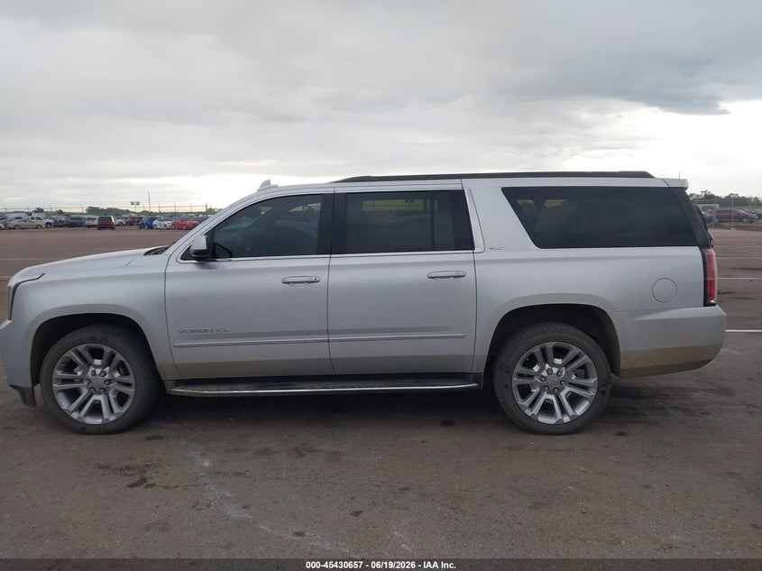 GMC YUKON XL - zdjęcie 14