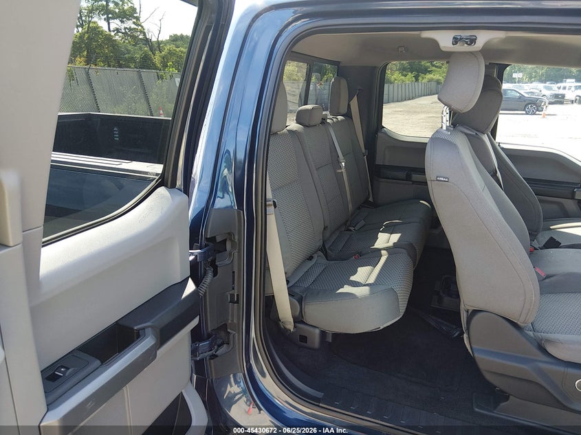 2015 FORD F-150 auction photo 8