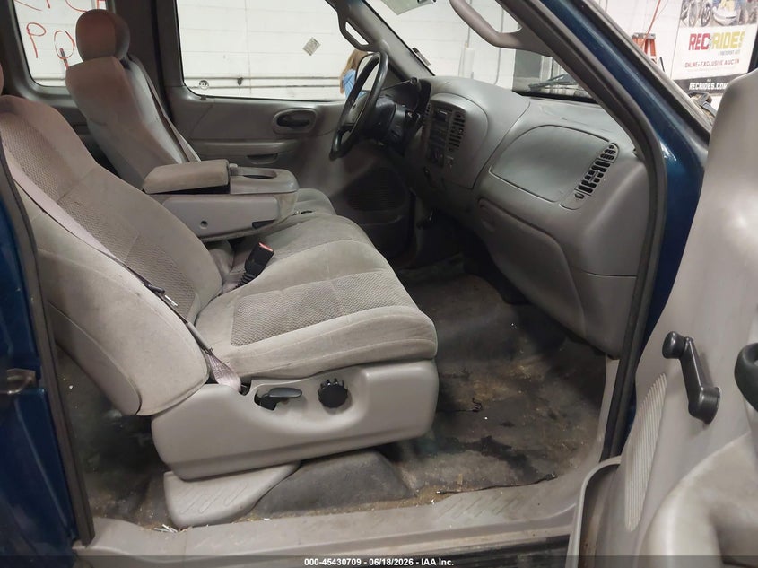 2001 FORD F-150 auction photo 5