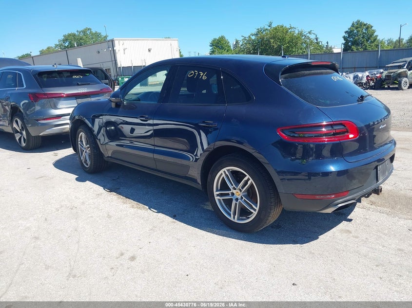 Vin: wp1aa2a52hlb02979, lot: 45928876, porsche macan 20173