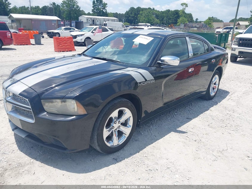 2C3CDXBG9DH679888 2013 Dodge Charger Se photo 1