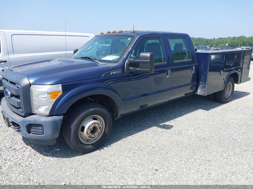 2015 Ford F-350 Chassis Lariat/Xl/Xlt 1FD8W3G60FEA84065 photo 1