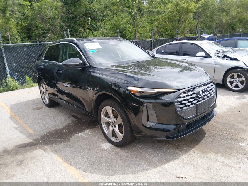 2025 AUDI ALL-NEW Q5 PREMIUM PLUS TFSI QUATTRO S TRONIC — Галерея фотографий