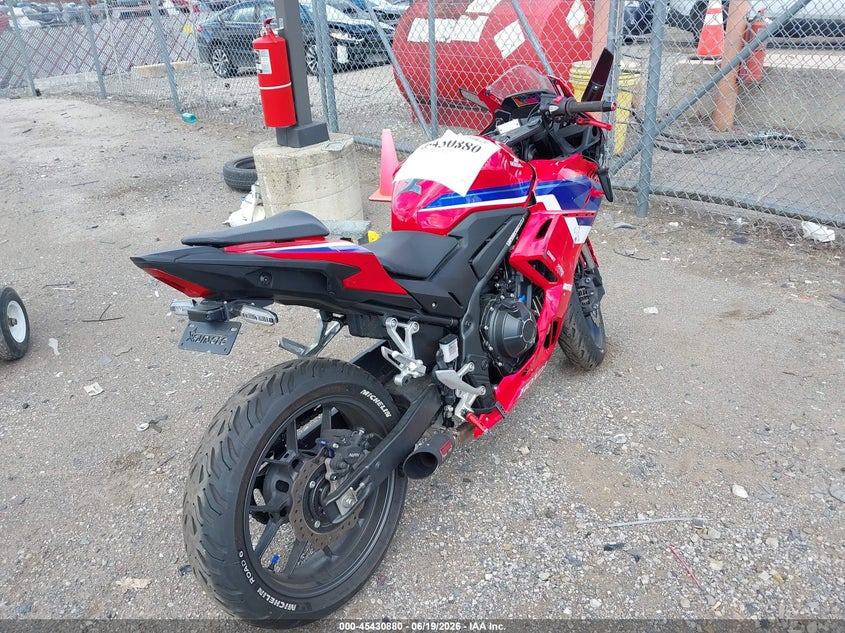2025 HONDA CBR500 auction photo 4