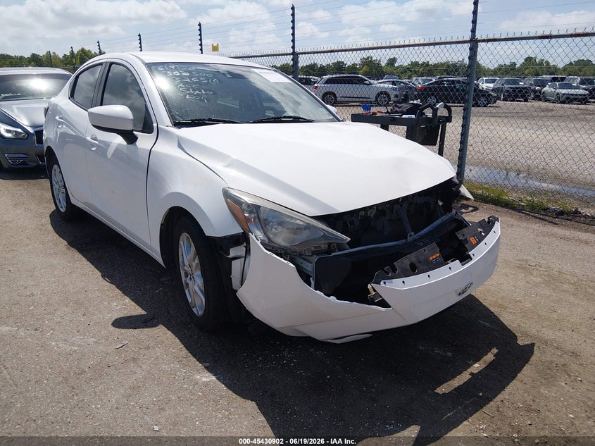 2018 Toyota Yaris