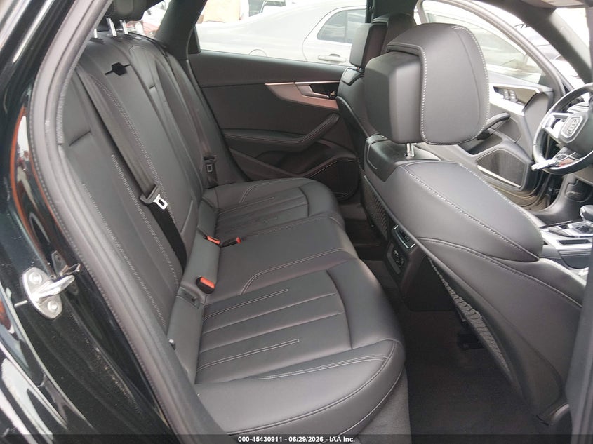 2024 Audi A4 Premium Plus 45 Tfsi S Line Quattro S Tronic VIN: WAUEAAF48RN003454 Lot: 45430911