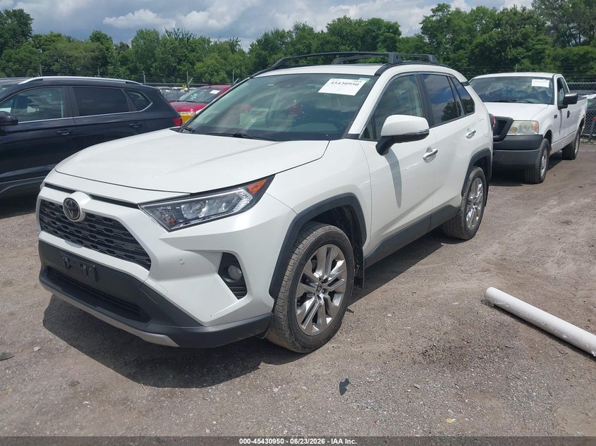 2020 TOYOTA RAV4 auction photo 2