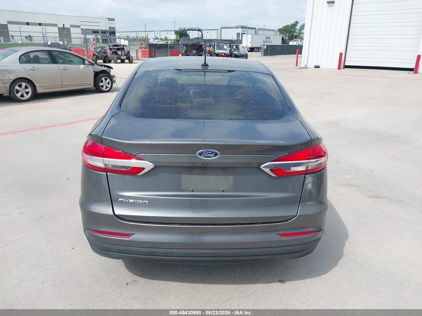 2019 Ford Fusion S VIN: 3FA6P0G72KR274009 Lot: 45430990