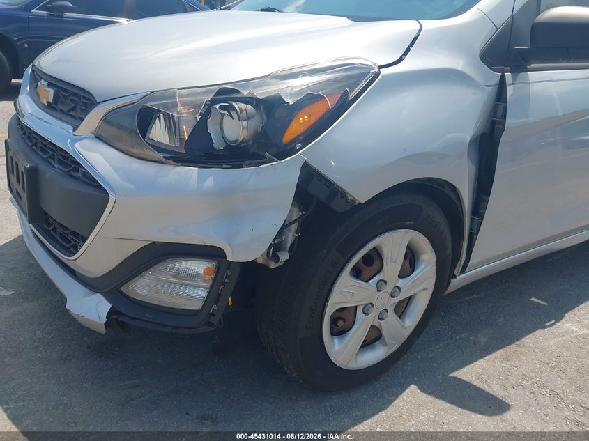 2019 CHEVROLET SPARK auction photo 6