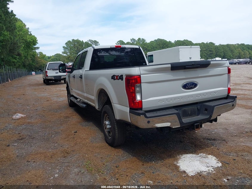 2017 FORD F-350 KING RANCH/LARIAT/PLATINUM/XL/XLT — Фото 3