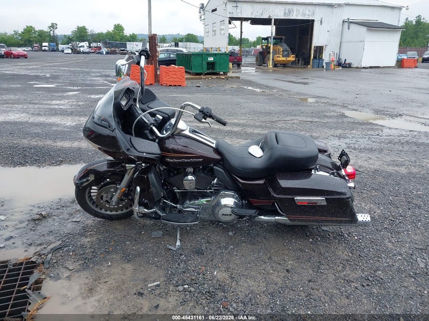 2011 Harley-Davidson Fltru VIN: 1HD1KGM18BB638335 Lot: 45431161