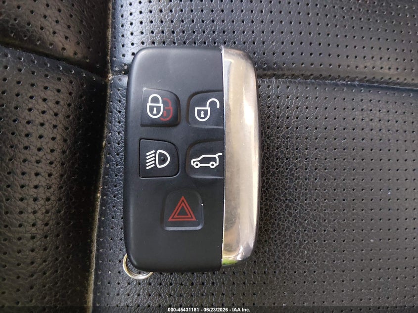 2017 Land Rover Discovery Hse VIN: SALRRBBV1HA041317 Lot: 45431181