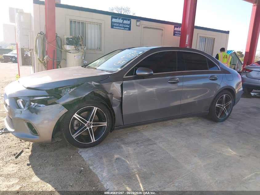 2019 Mercedes-Benz A 220 VIN: WDD3G4EB5KW020390 Lot: 45431207
