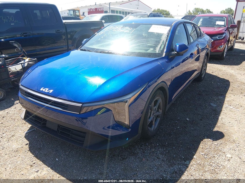 Vin: 3kpft4de6se029205, lot: 45929321, kia k4 lxs 20252