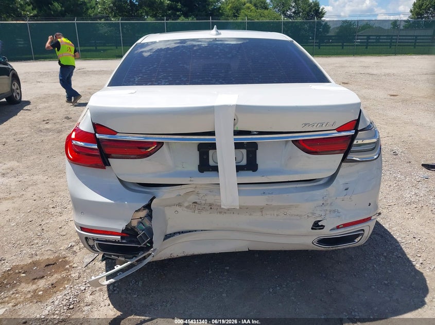 BMW 740I 2017 VIN WBA7E2C55HG740470