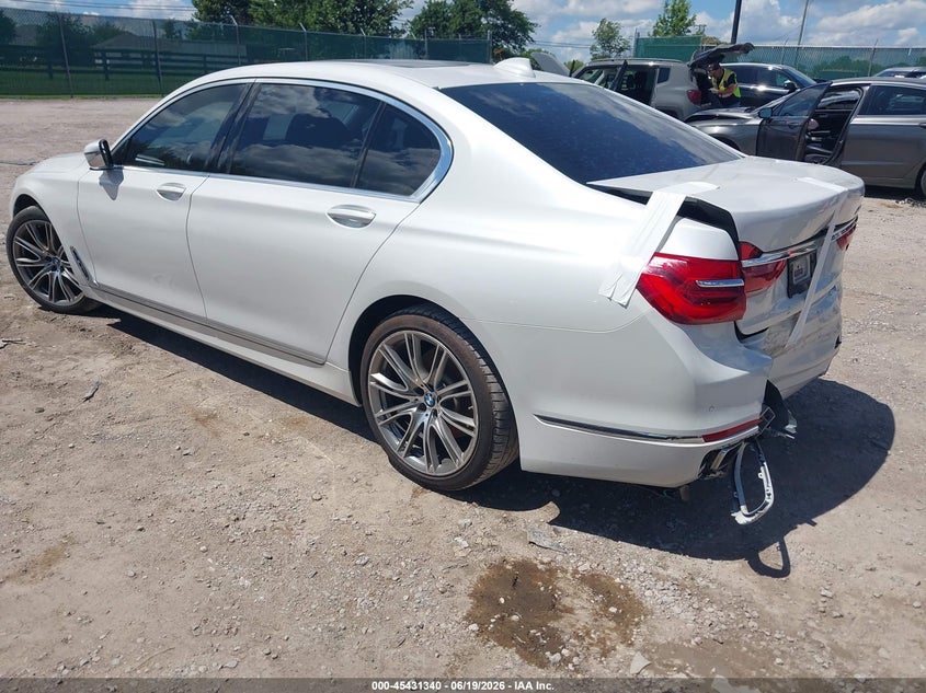 2017 BMW 740I auction photo 3