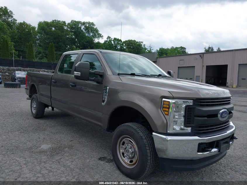 2019 FORD F-250 KING RANCH/LARIAT/PLATINUM/XL/XLT — Галерея фотографий