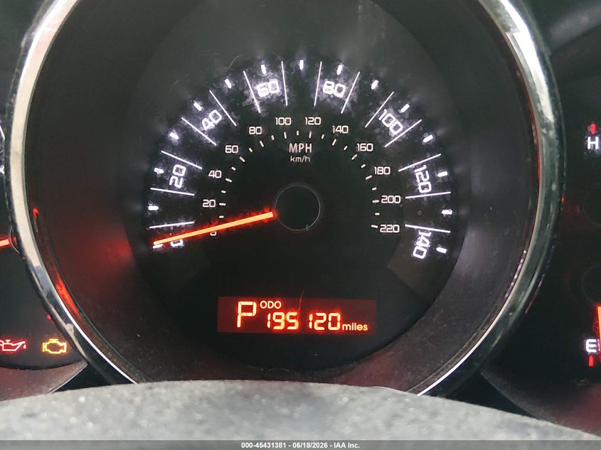 2011 KIA SOUL HATCHBACK 2.0L I-4 DOHC, VVT, 142HP