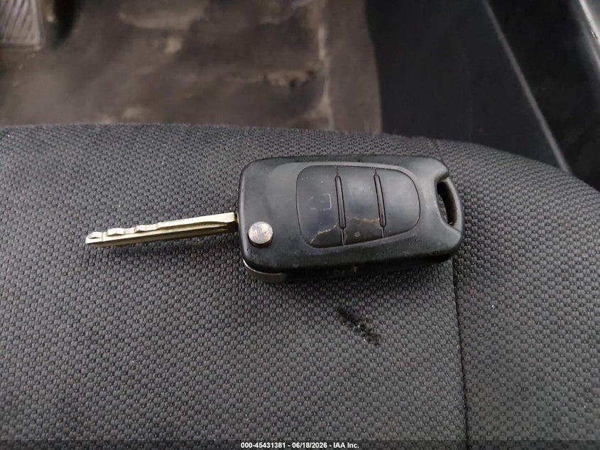 2011 KIA SOUL HATCHBACK 2.0L I-4 DOHC, VVT, 142HP
