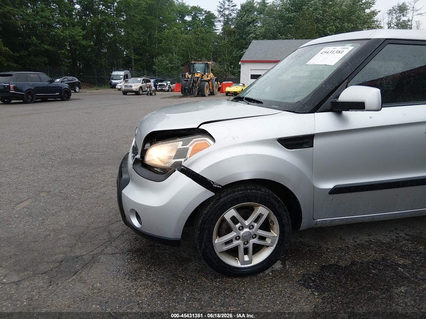 2011 KIA SOUL HATCHBACK 2.0L I-4 DOHC, VVT, 142HP