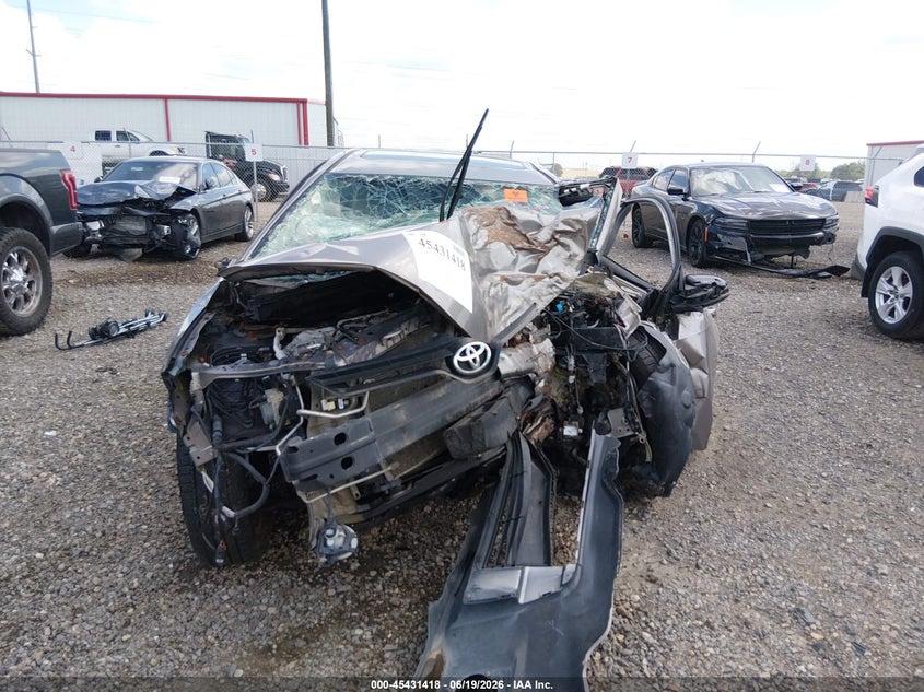2014 Toyota Corolla Le Eco Plus VIN: 5YFBPRHE2EP014794 Lot: 45431418