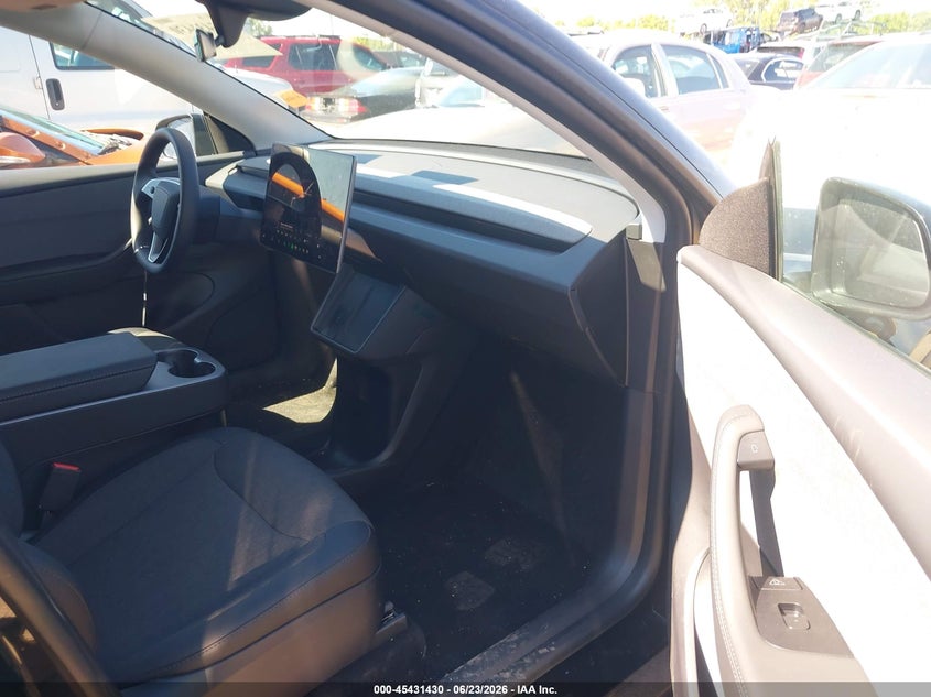 2026 TESLA MODEL Y auction photo 5