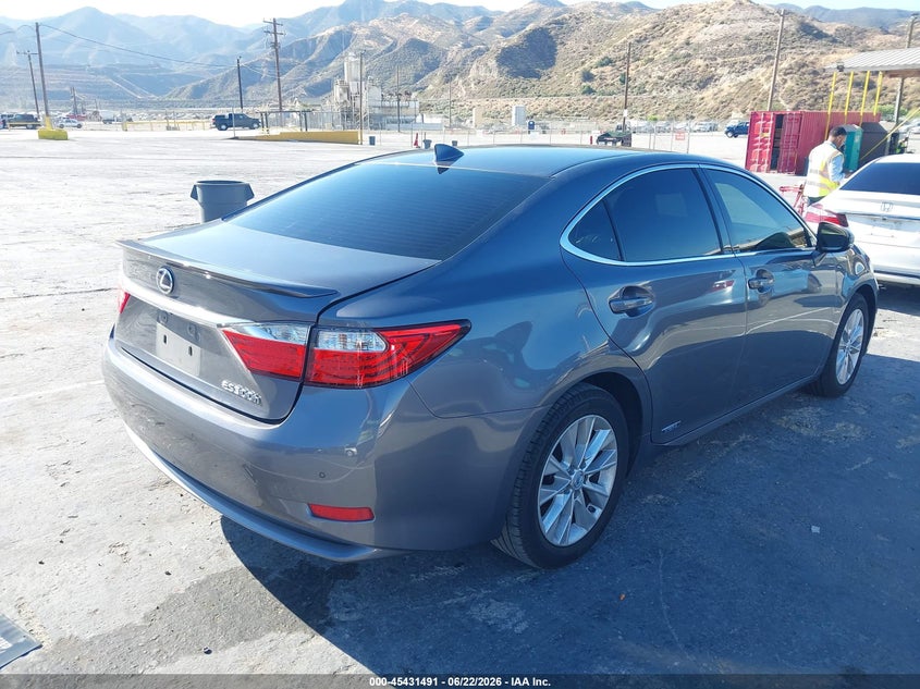 Vin: jthbw1gg4f2082293, lot: 45929591, lexus es 300h 20154