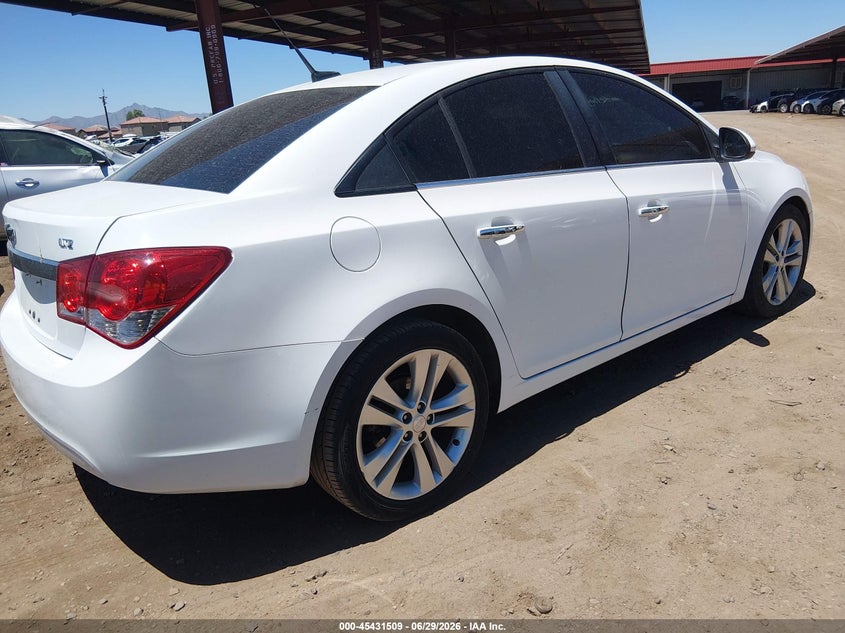 2013 CHEVROLET CRUZE auction photo 4