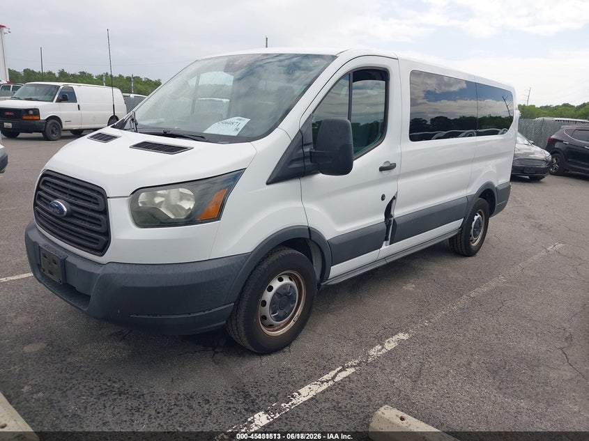 2016 FORD TRANSIT-150 auction photo 2
