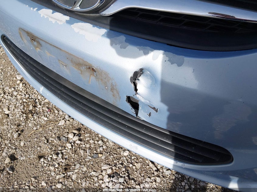 2013 HYUNDAI ACCENT auction photo 6