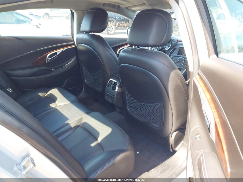 2010 BUICK LACROSSE auction photo 8