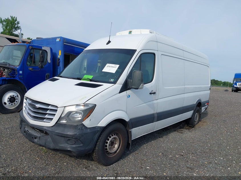 WDYPE8CD6JP614707 2018 Freightliner Sprinter 2500 photo 1