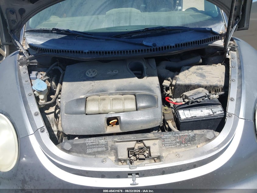 VOLKSWAGEN NEW BEETLE 2004 VIN 3VWCM31Y84M336180