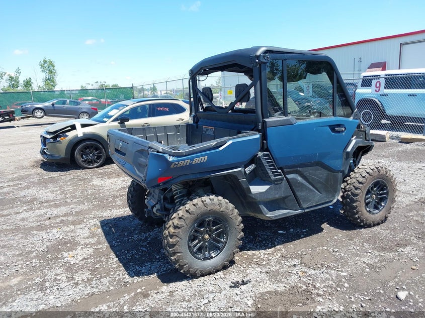 2026 CAN-AM/ BRP TRAXTER CAN-AM DEFENDER LIMITED 3