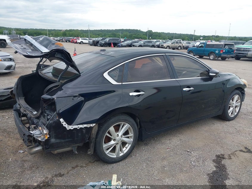 2014 NISSAN ALTIMA auction photo 4