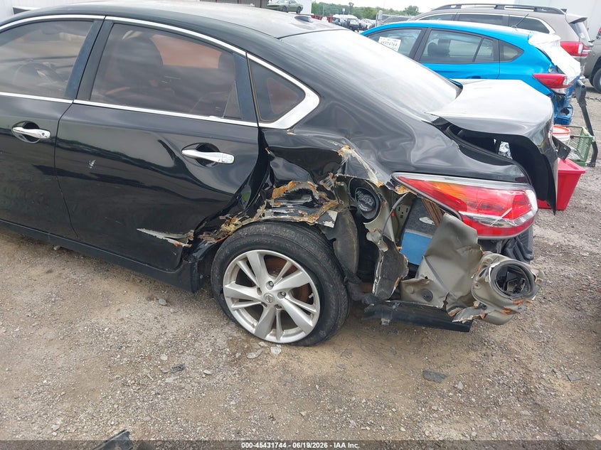 2014 NISSAN ALTIMA auction photo 6